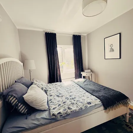 Flat In Telliskivi Area * טאלין